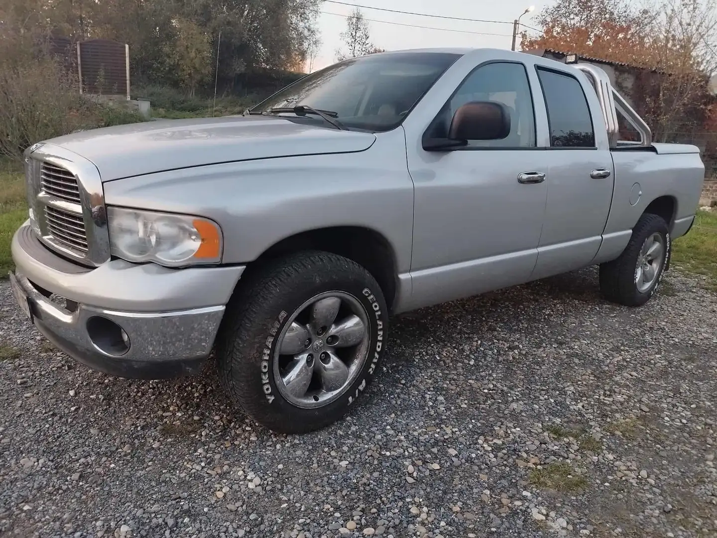Dodge RAM 5,7hemi v8 Srebrny - 1