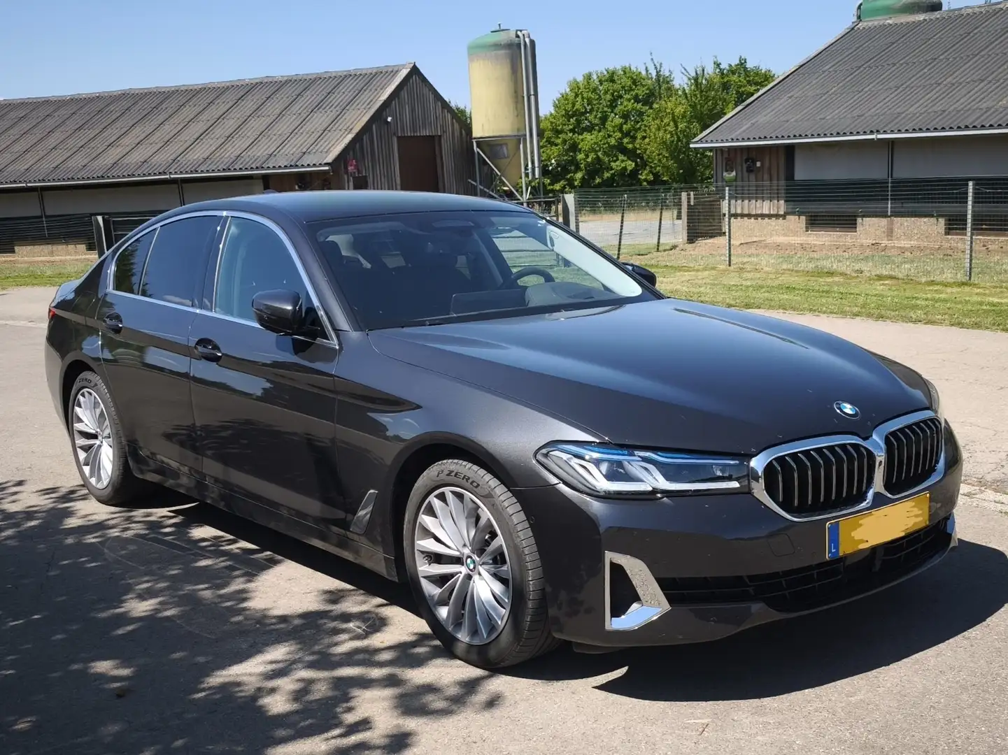 BMW 530 530 d xDrive Luxury Line Gris - 1