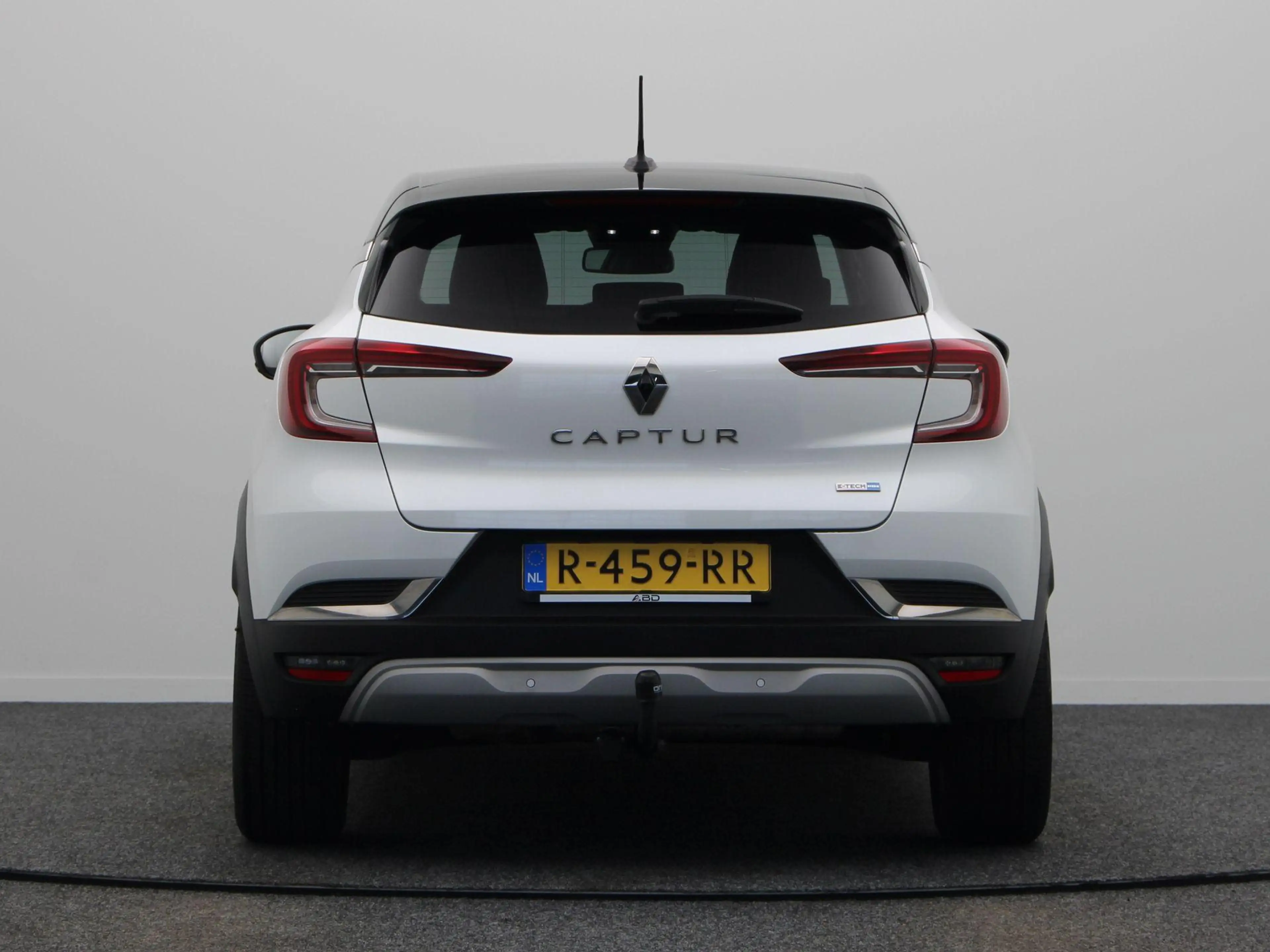 Renault Captur E-Tech Hybrid 145pk Intens | Trekhaak | Navigatie — photo 7