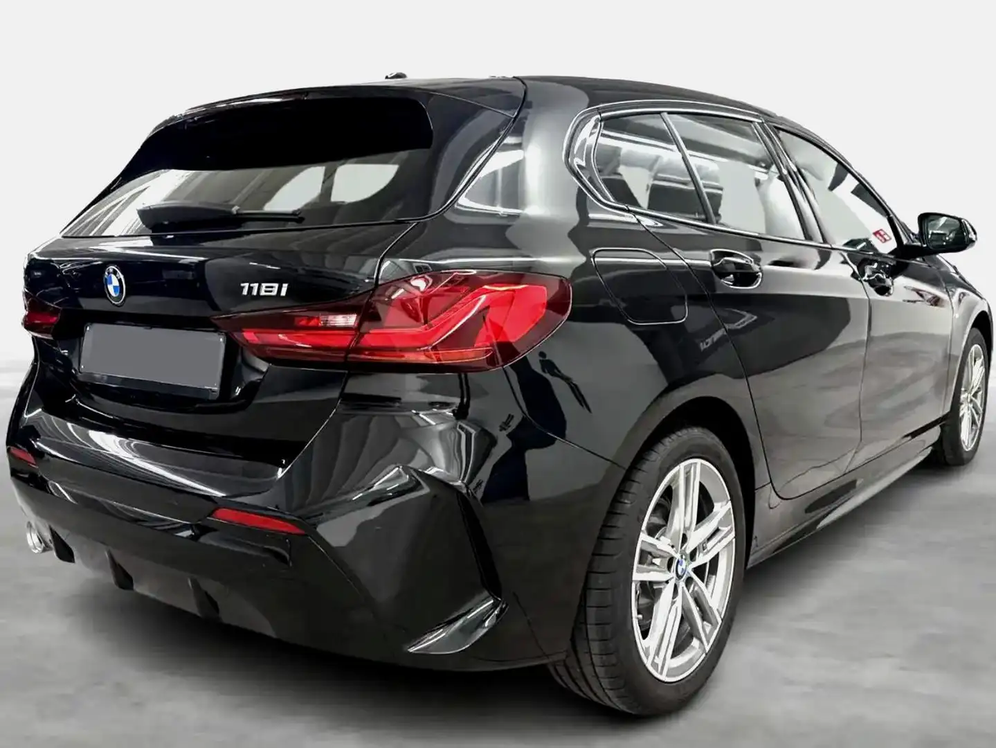 BMW 118 BMW 118i M Sport /CruiseCont/Zetelverw/ GARANTIE Zwart - 2