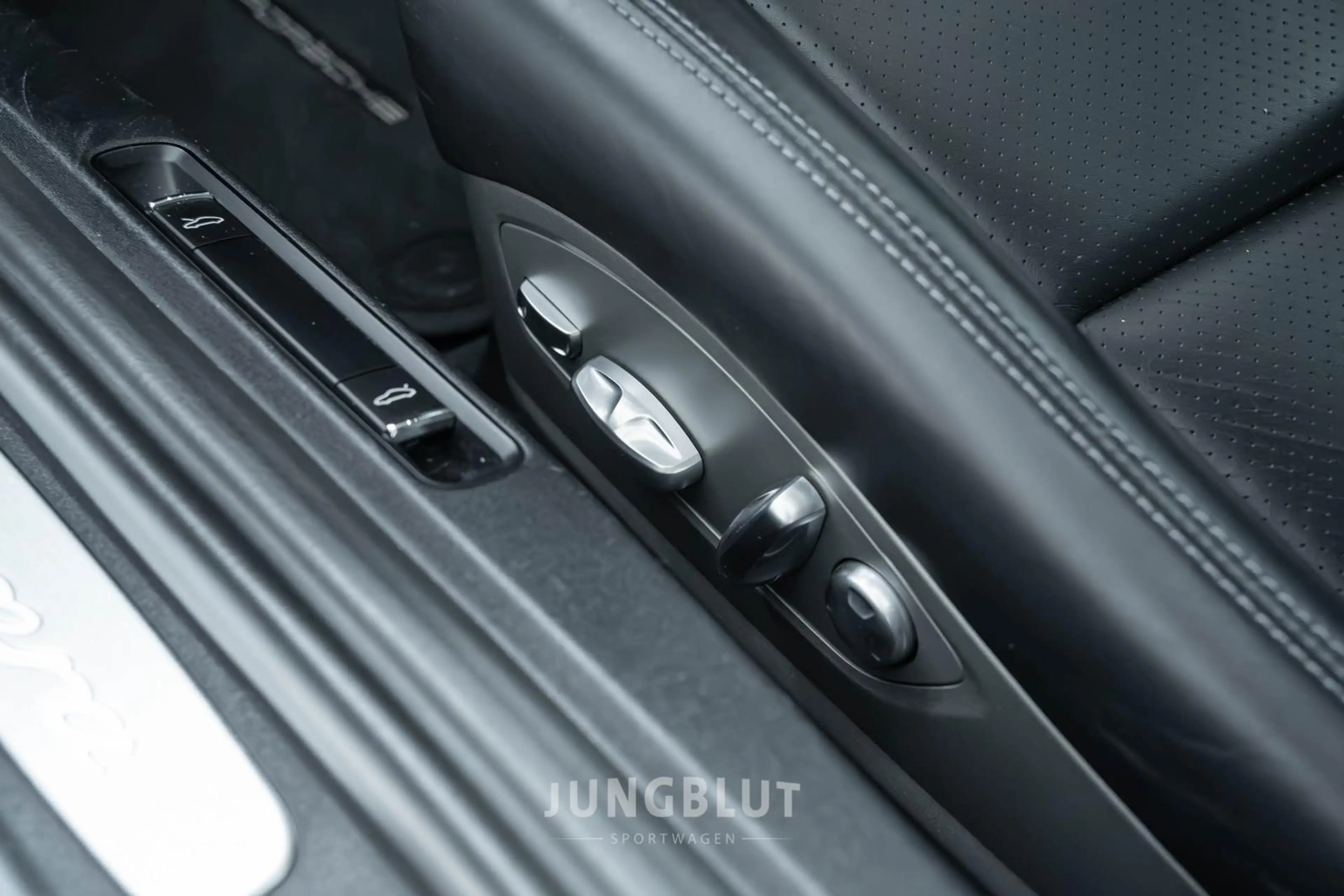 Porsche 991 .2 Carrera Coupè + APPROVED 09/27 + BOSE — photo 9