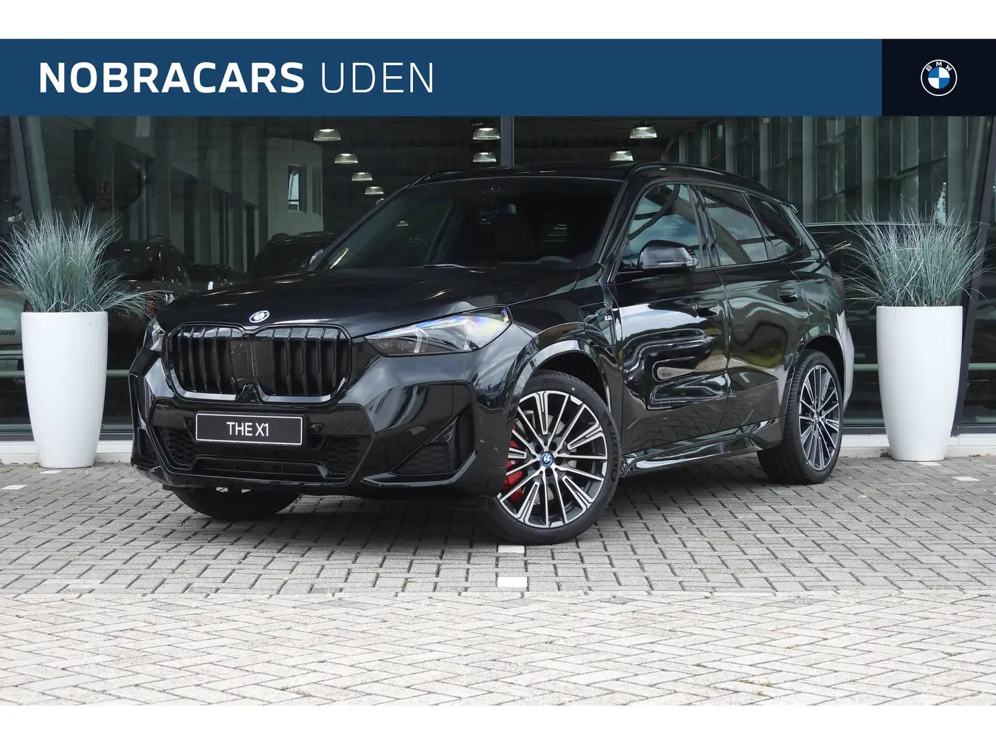BMW X1 xDrive30e High Executive M Sport Automaat / Panora Zwart - 1