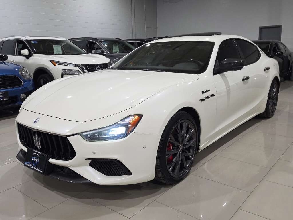 2022 Maserati Ghibli Modena Q4 AWD NERISSIMO CARBON PKG NO ACCIDENT BLA — photo 1