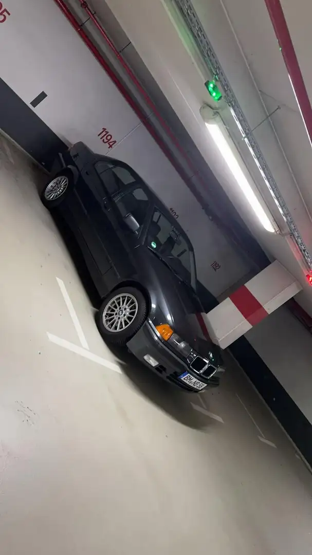 BMW 316 316i - 1