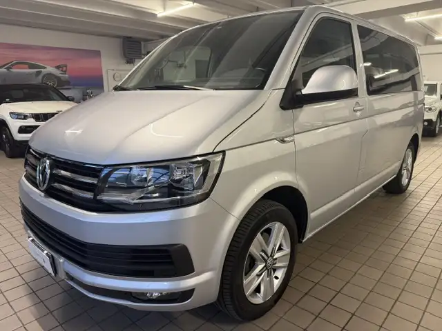 Volkswagen T6 Caravelle T6 Caravelle N1 2.0 TDI Comfort E6