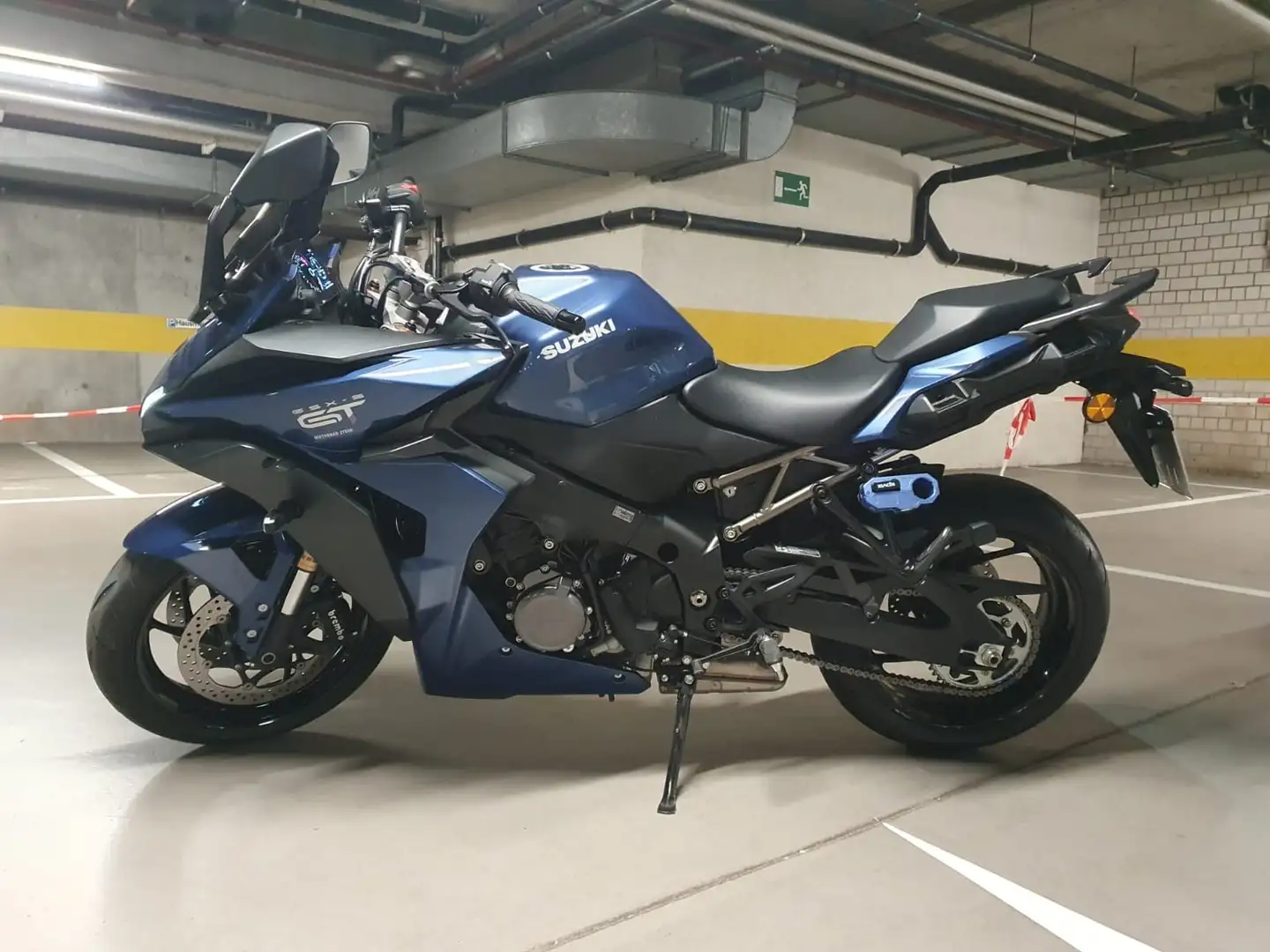 Suzuki GSX S 1000GT Niebieski - 2