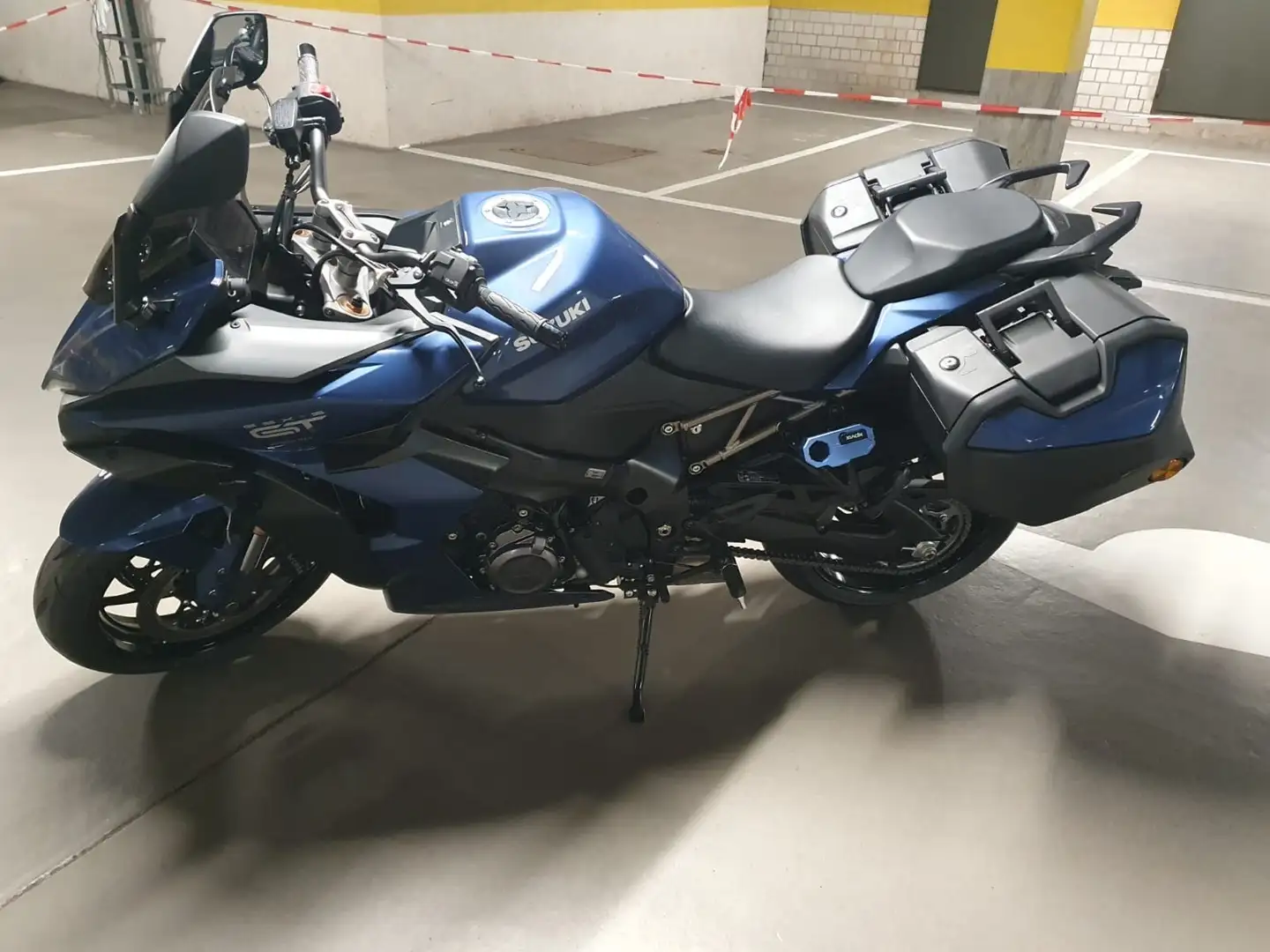 Suzuki GSX S 1000GT Niebieski - 1