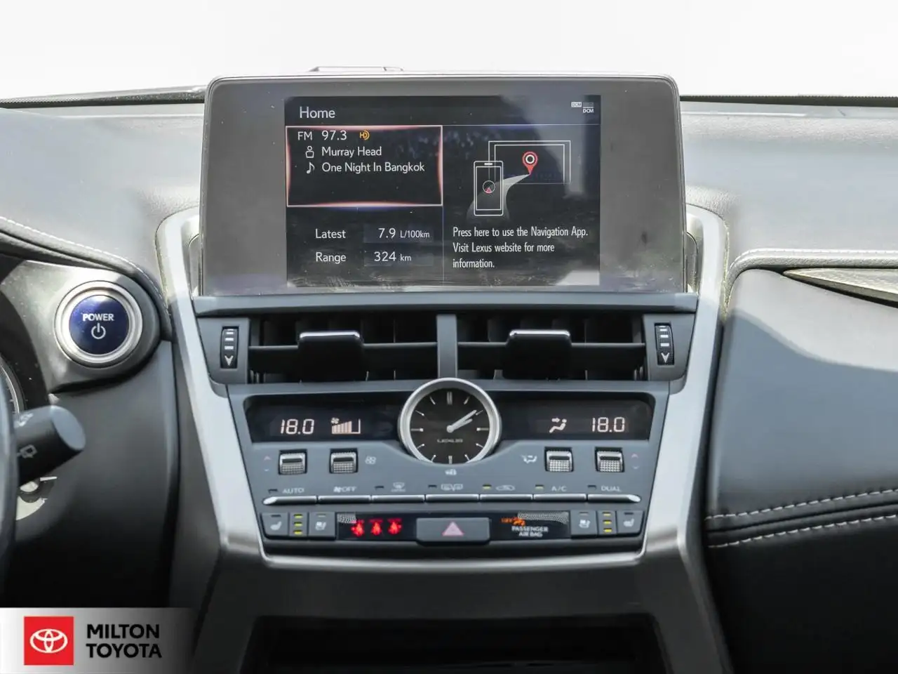 Lexus NX снимка Lexus NX