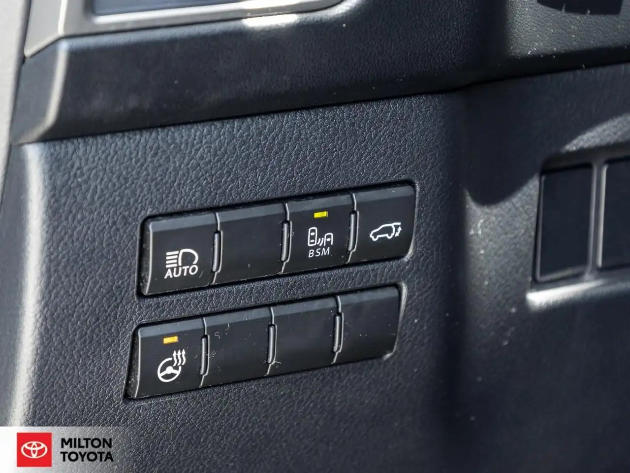 Lexus NX снимка Lexus NX
