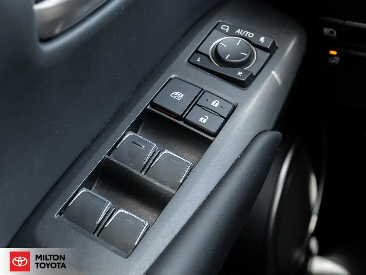 Lexus NX снимка Lexus NX