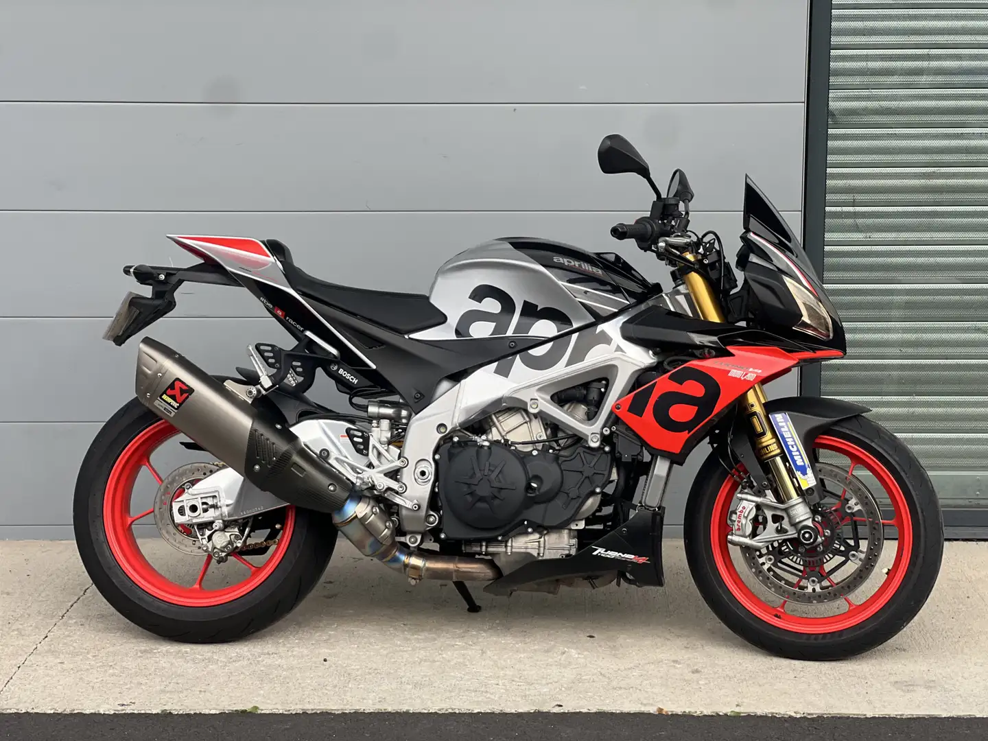 Aprilia Tuono Szary - 1