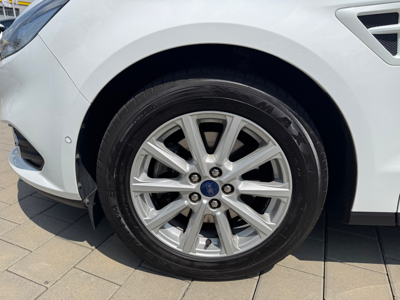 Ford S-Max 2.0 Titanium 7.Sitzer*AUT*KeyLess*El.Heckkl — photo 17