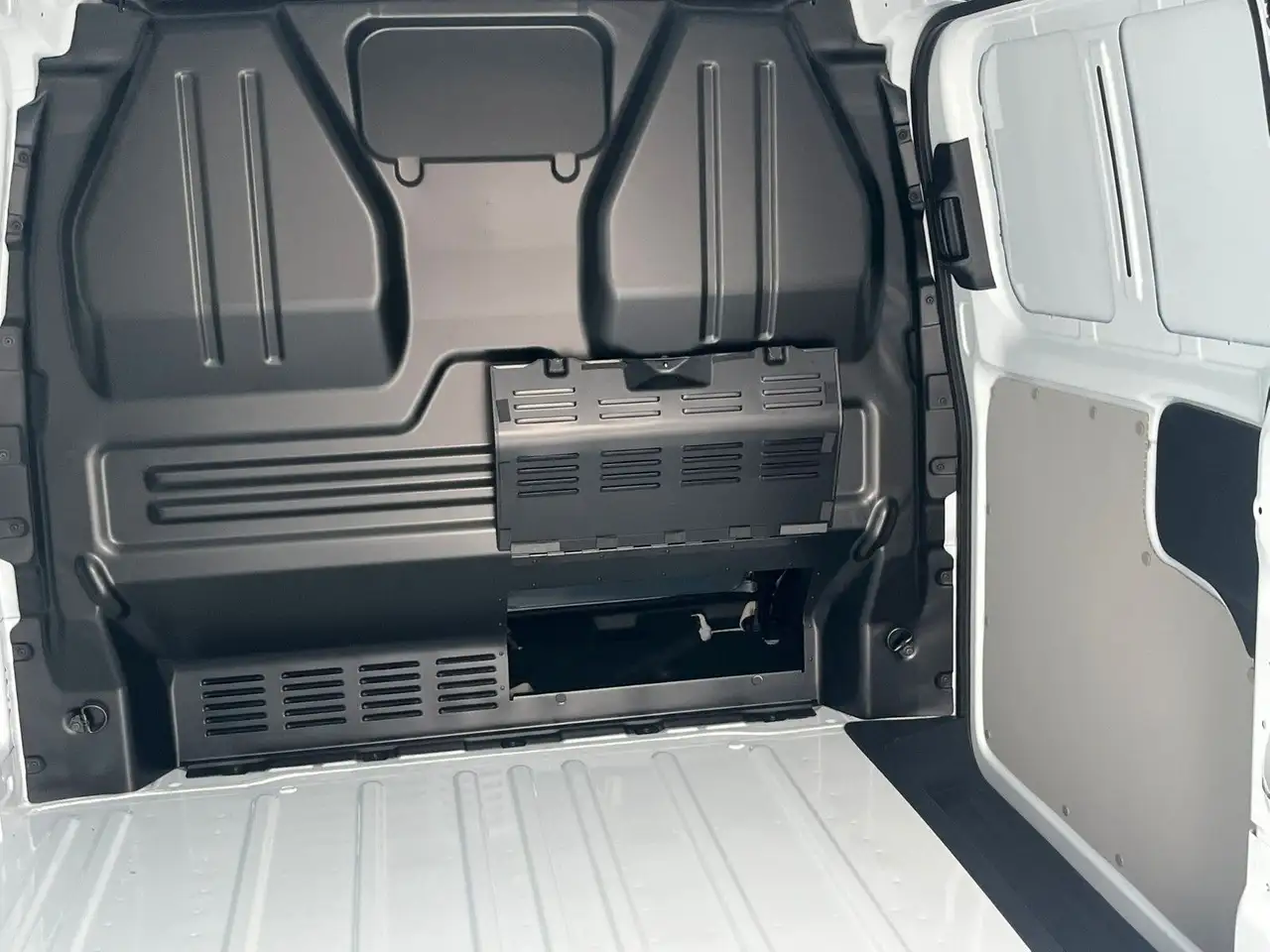 Ford Transit Custom 320,150PS,L2H1,Kimaaut,Navi,Kame 14