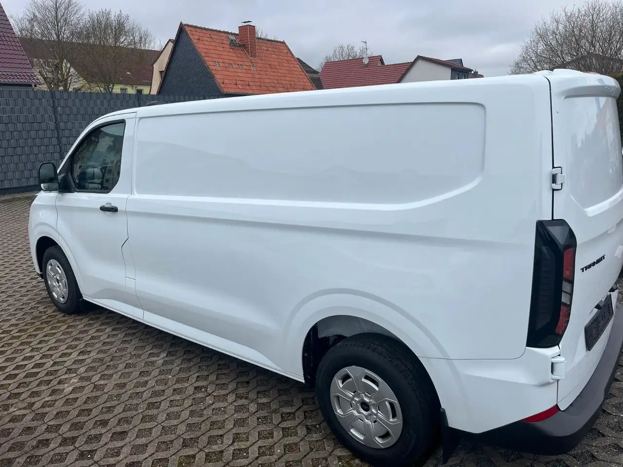 Ford Transit Custom 320,150PS,L2H1,Kimaaut,Navi,Kame 2