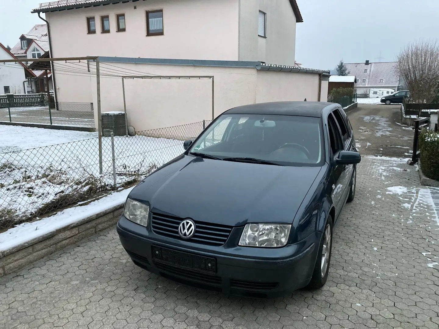 Volkswagen Bora Variant 2.8 V6 4Motion Сірий - 1