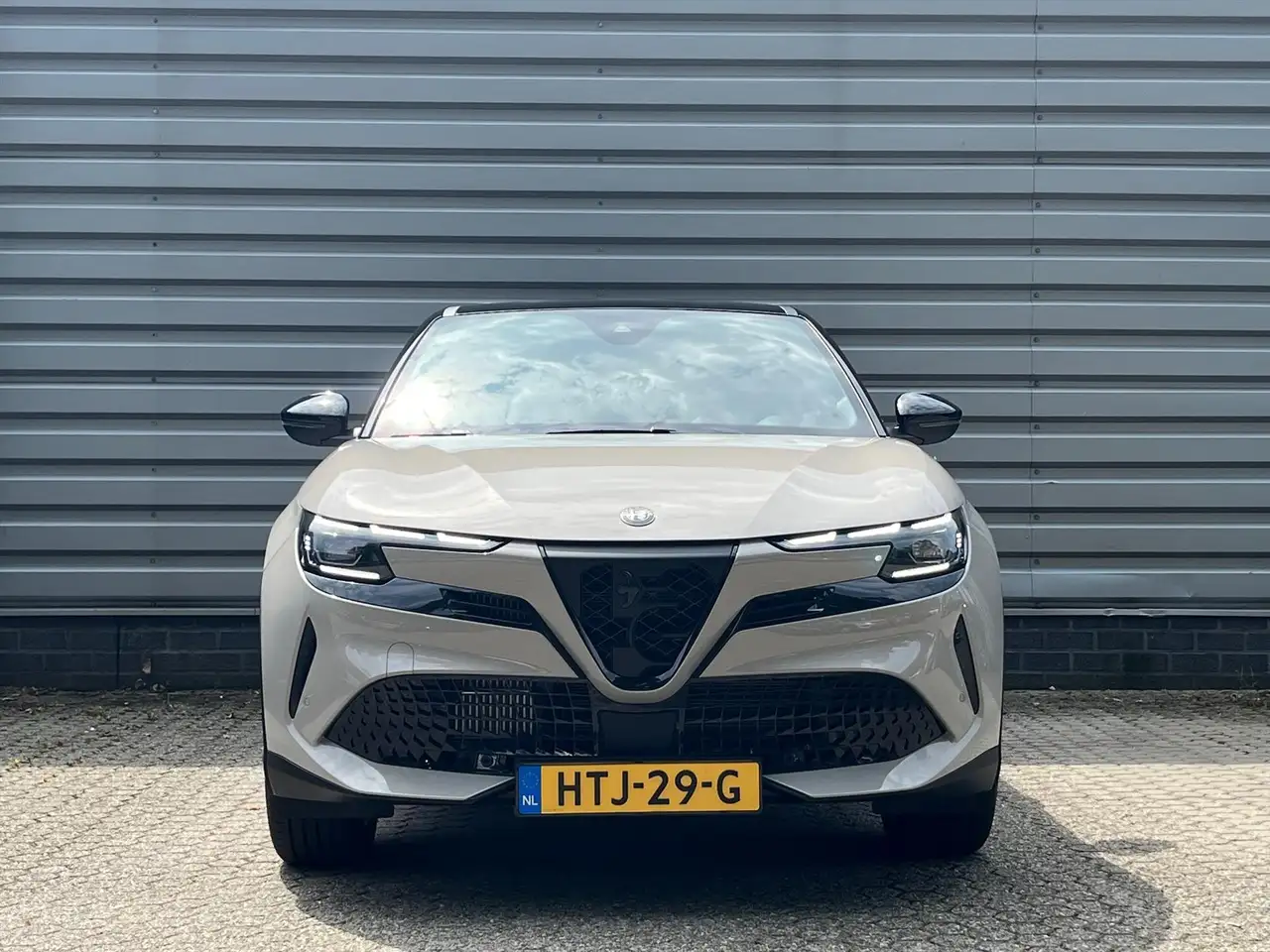 Alfa Romeo Junior 2025