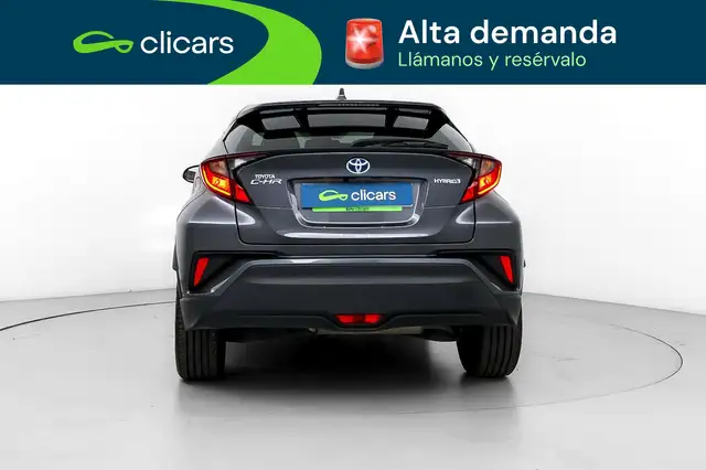 Toyota C-HR view 4