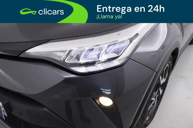 Toyota C-HR view 10