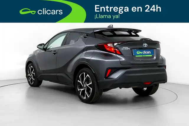 Toyota C-HR view 9