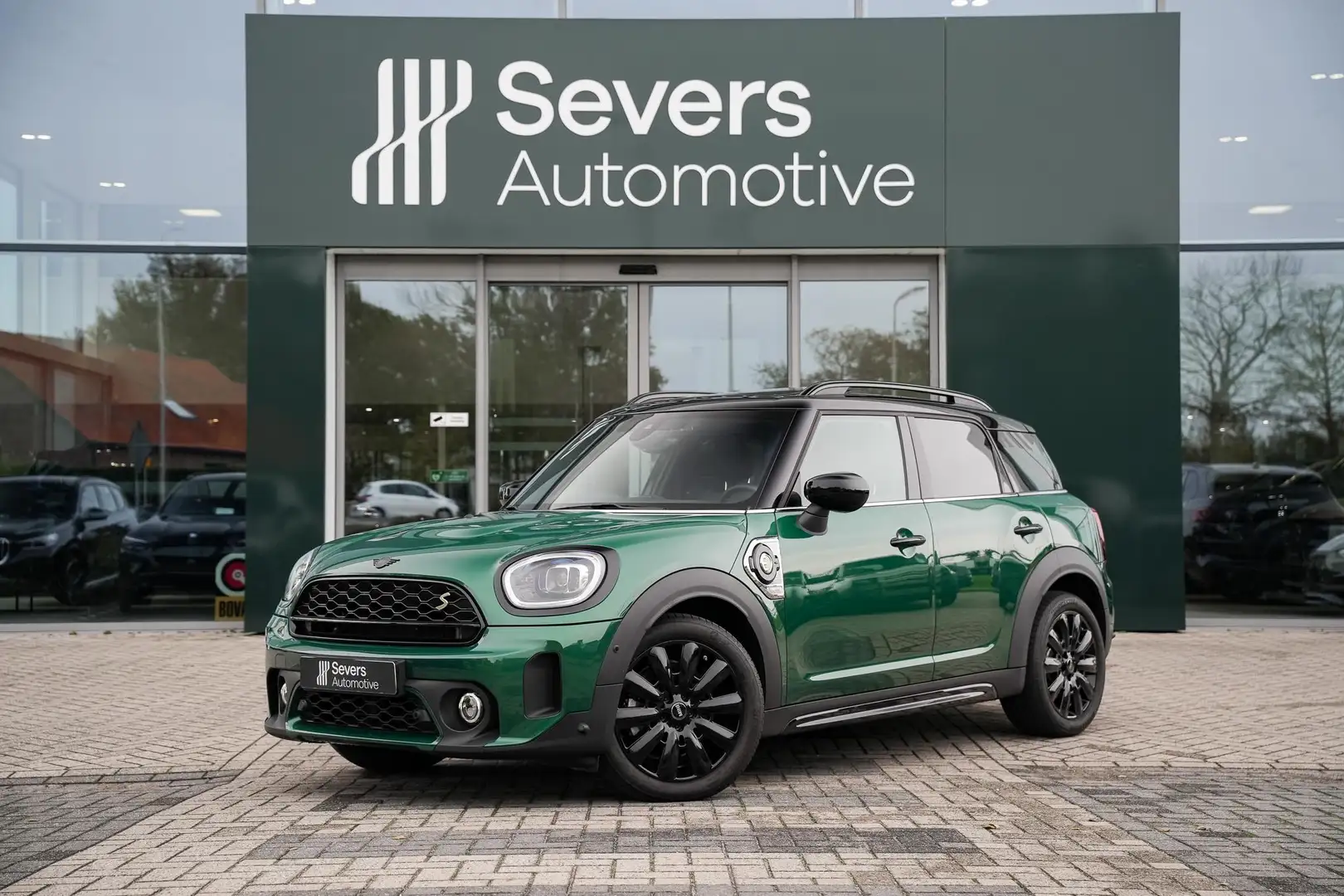 MINI Cooper SE Countryman ALL4 | Panoramadak | Head Up Display | Verwarmde v Vert - 1