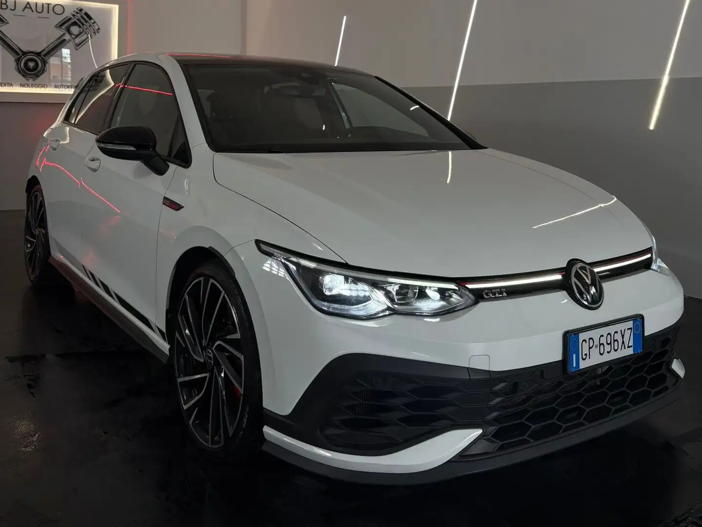 Volkswagen Golf GTI 5p 2.0 tsi TCR 290cv dsg c/scarico performance Bianco - 2