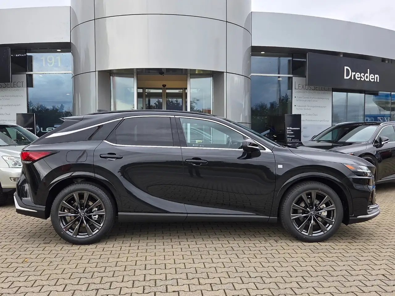 Lexus RX 450h RX 450 h+ E-FOUR F SPORT Design 2