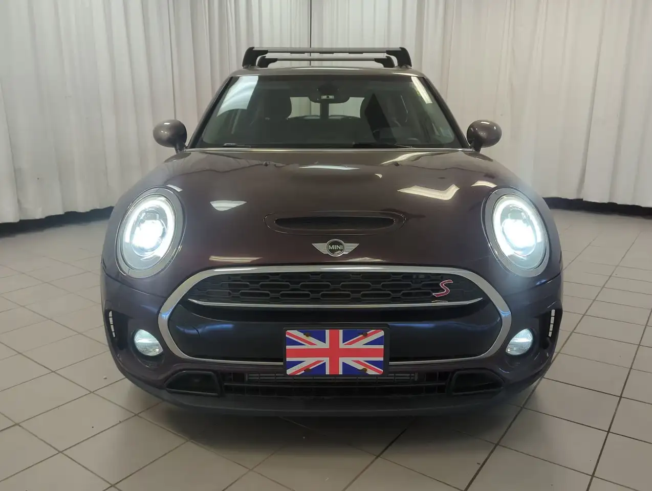 MINI Cooper Clubman снимка MINI Cooper Clubman