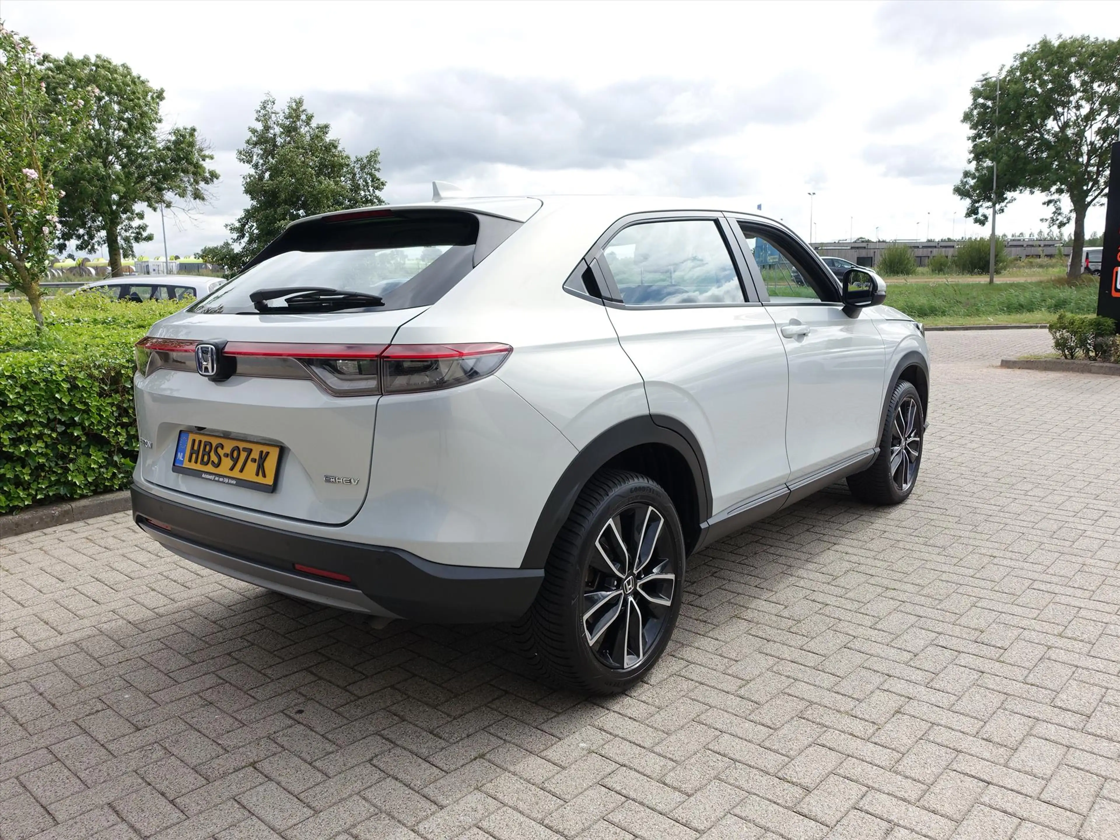 Honda HR-V 1.5 i-MMD 131pk CVT Elegance — photo 5