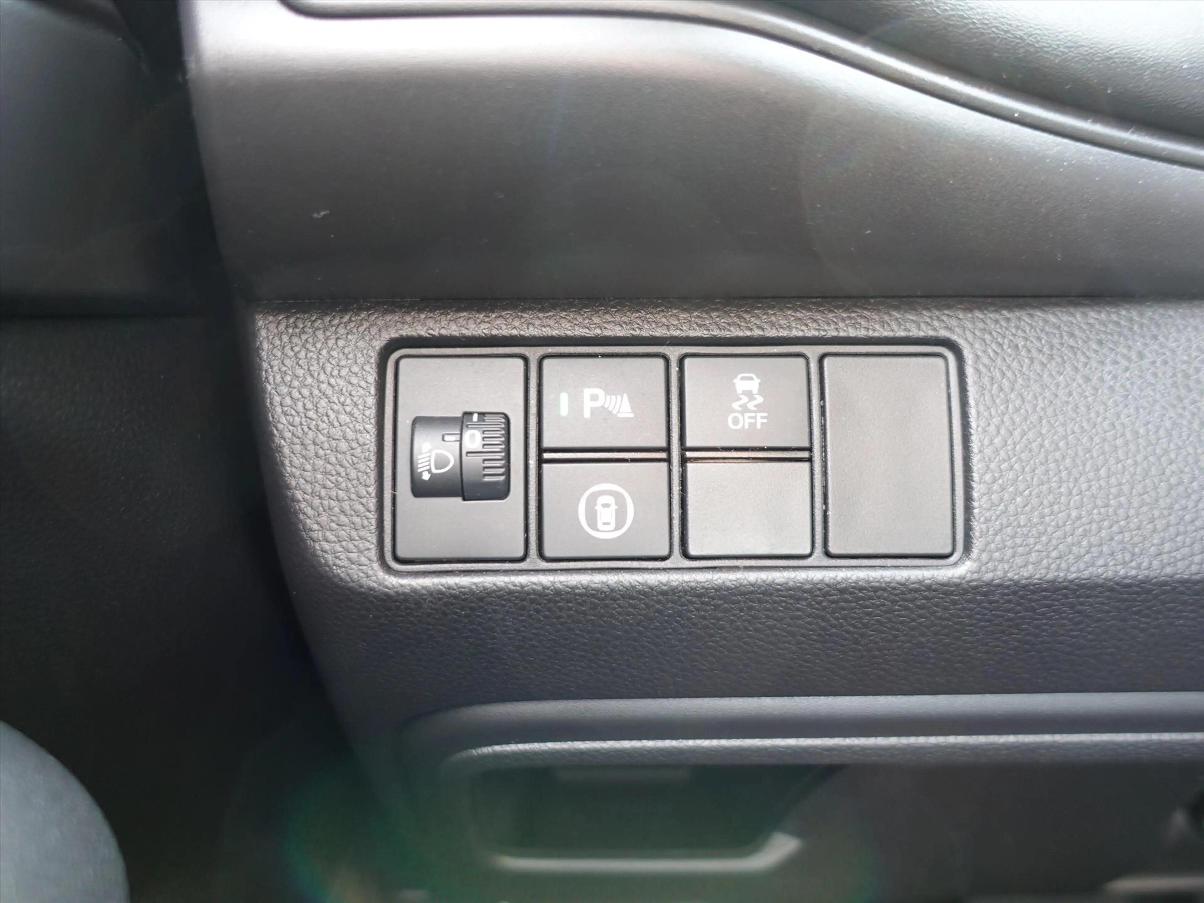 Honda HR-V 1.5 i-MMD 131pk CVT Elegance — photo 22
