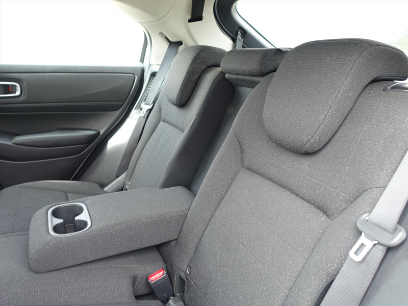 Honda HR-V 1.5 i-MMD 131pk CVT Elegance — photo 14
