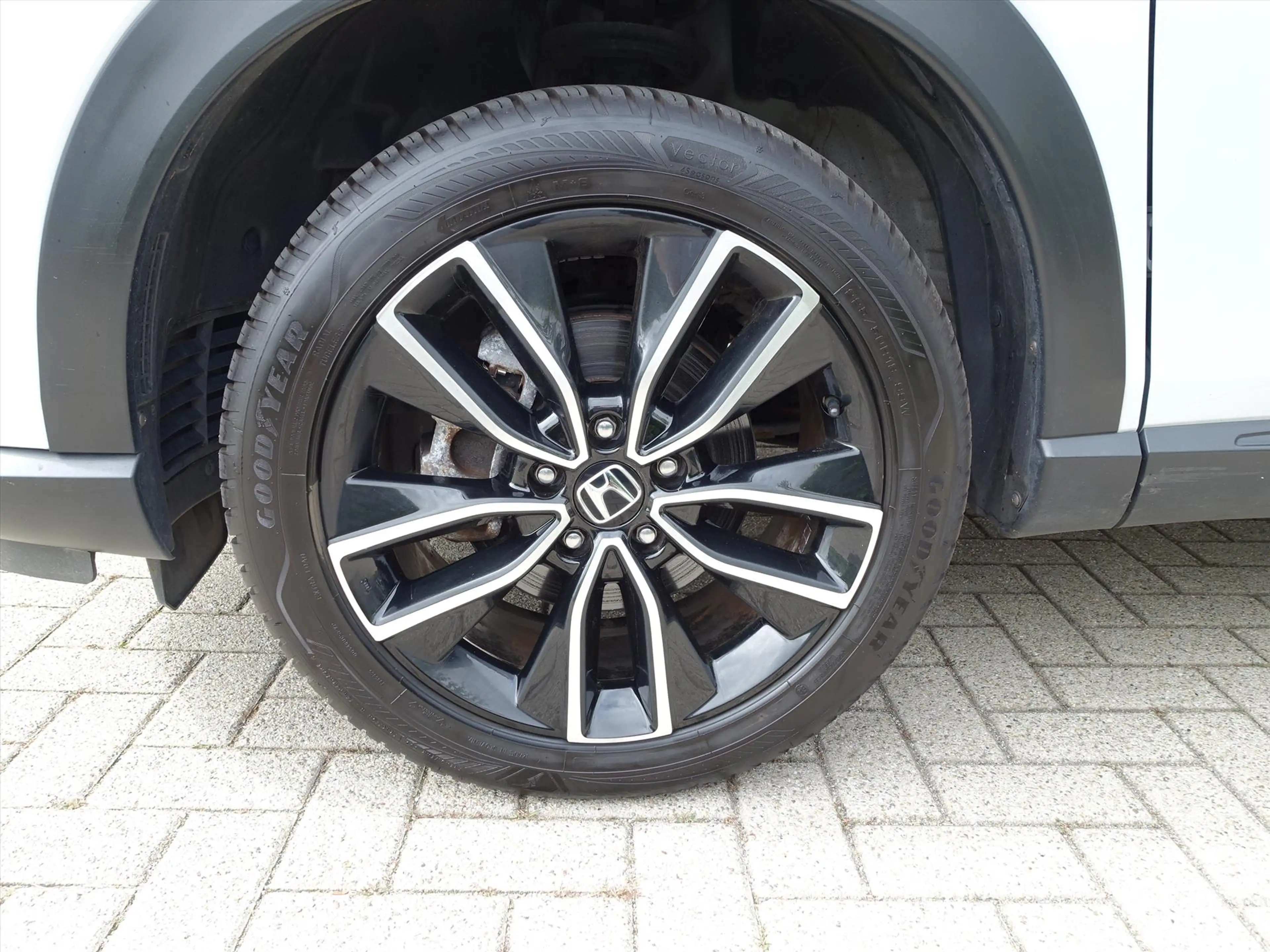 Honda HR-V 1.5 i-MMD 131pk CVT Elegance — photo 9