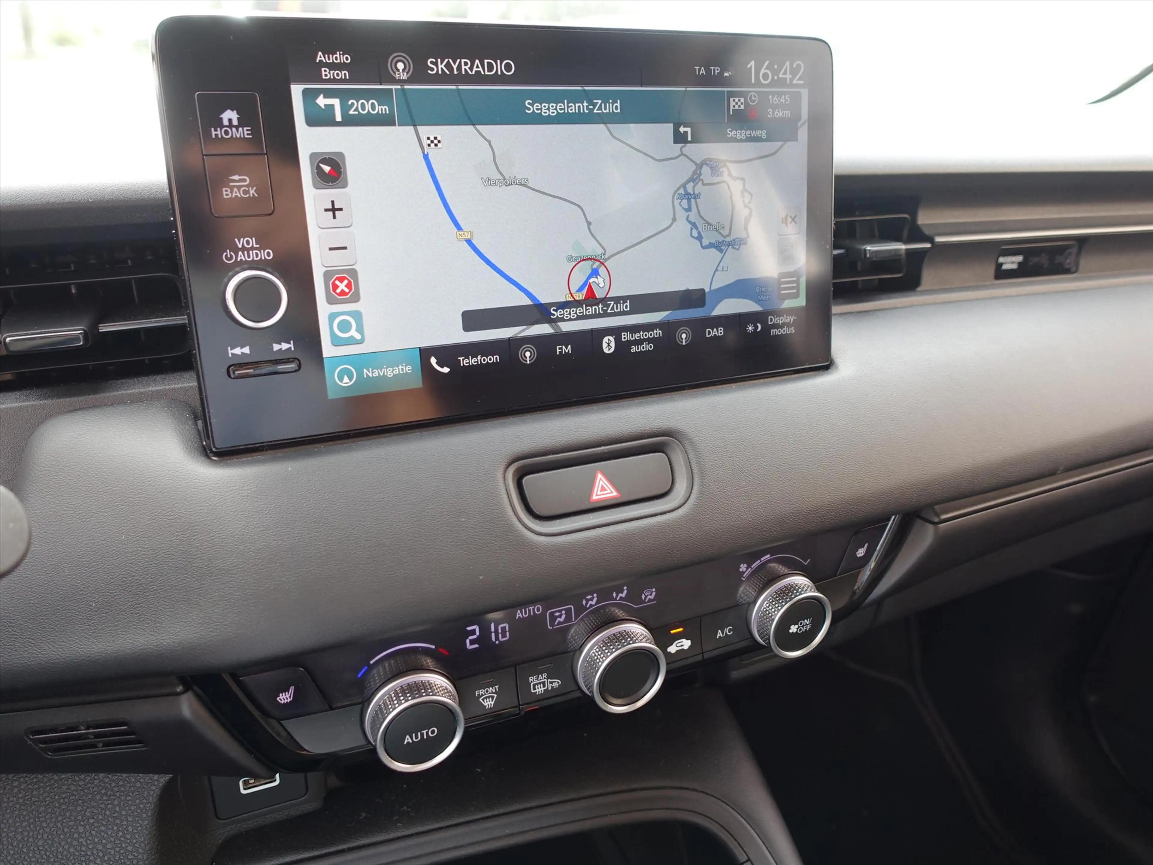 Honda HR-V 1.5 i-MMD 131pk CVT Elegance — photo 18