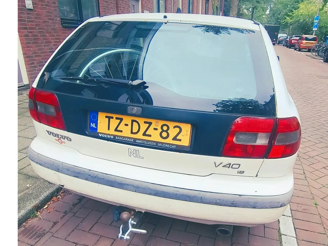Volvo V40 1.8, foto 3
