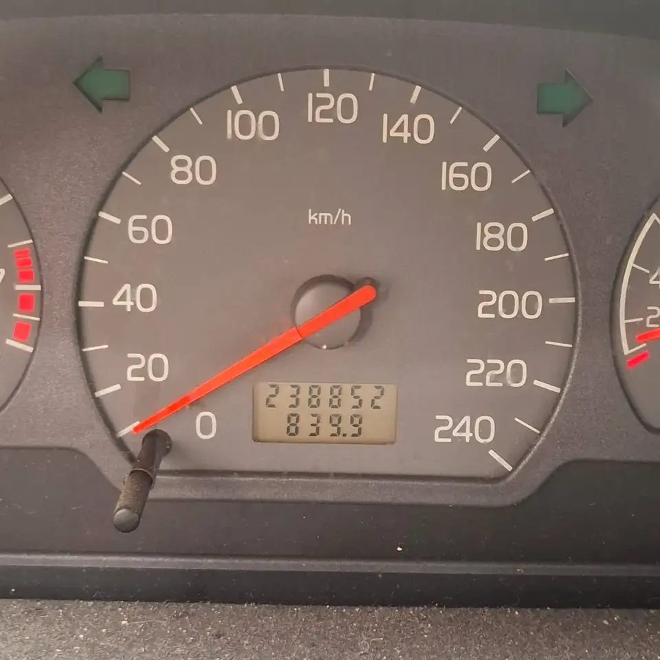 Volvo V40 1.8, foto 11