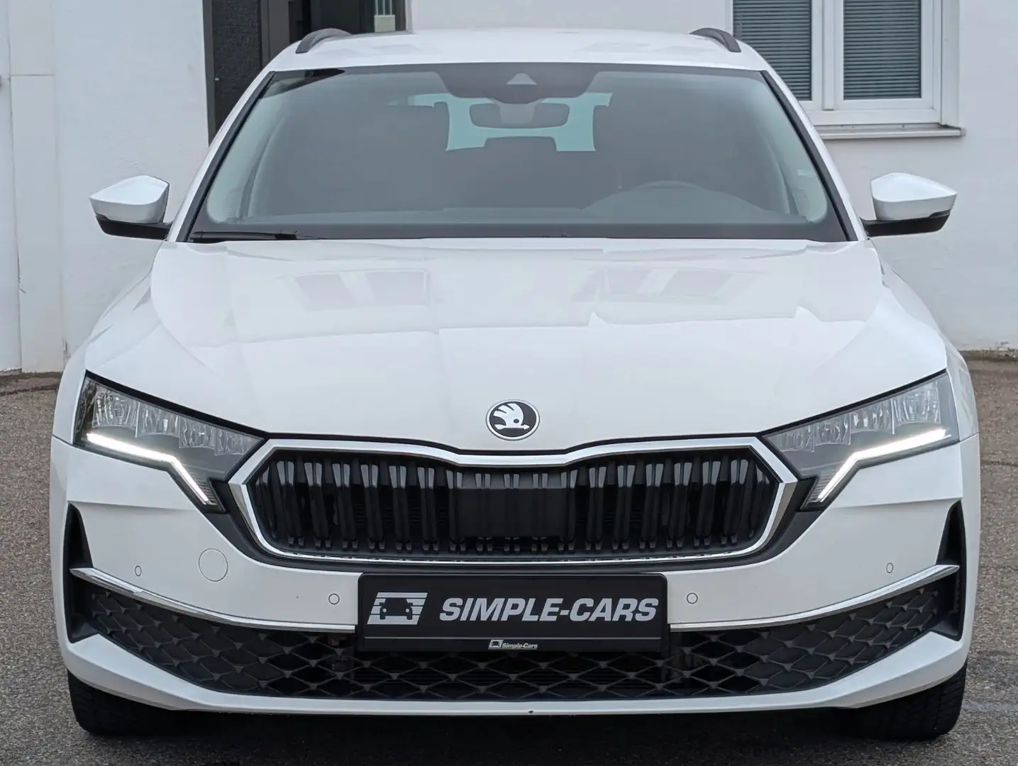 Skoda Octavia Combi 2.0 TDI 110 kW Selection*KAMERA*IN Weiß - 1