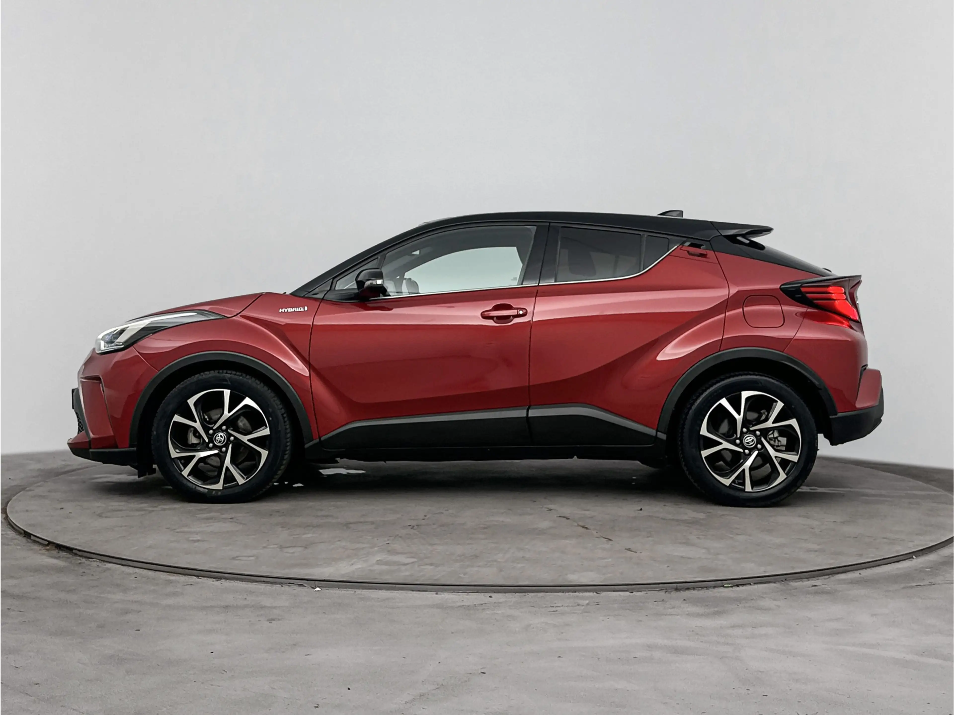 Toyota C-HR 1.8 Hybrid Style Luxury | JBL | Dodehoek detectie — photo 3