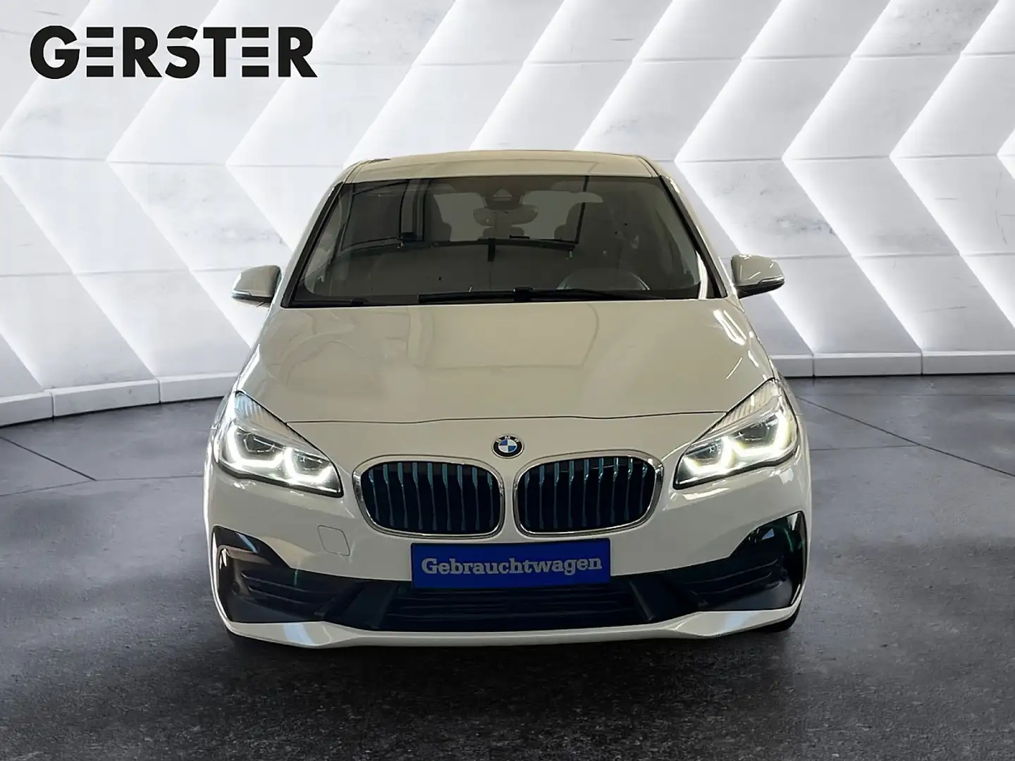 BMW 225 xe PHEV iPerf. Active Tourer Aut. Weiß - 2
