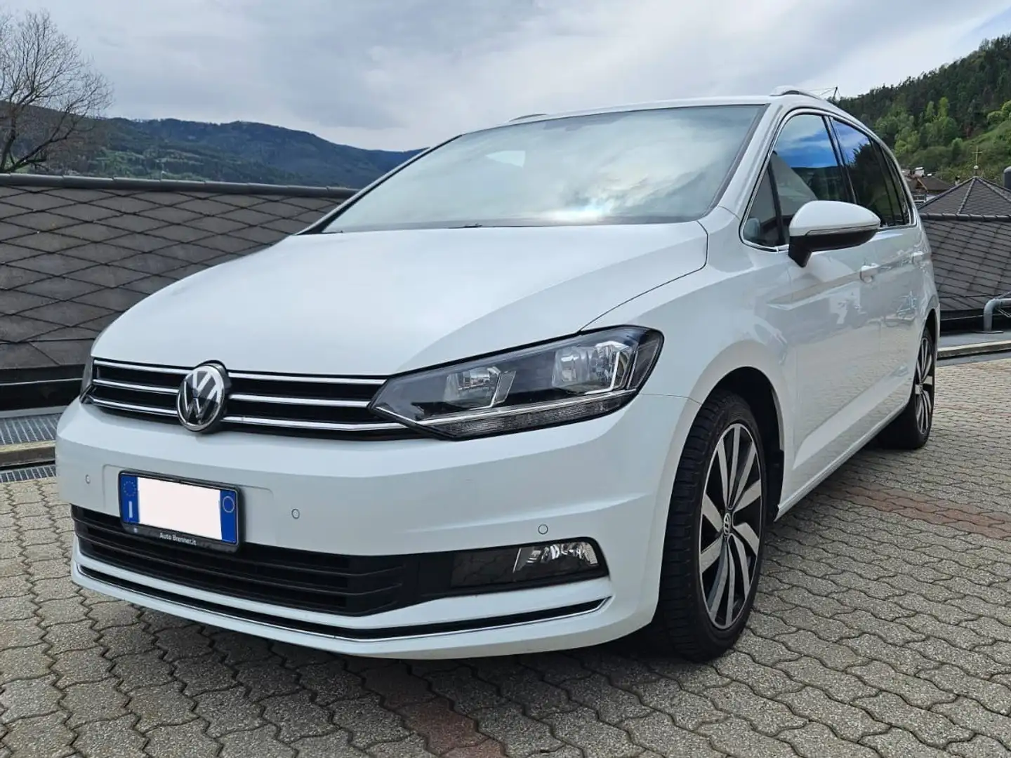 Volkswagen Touran 1.5 tsi Executive 150cv dsg Bianco - 1