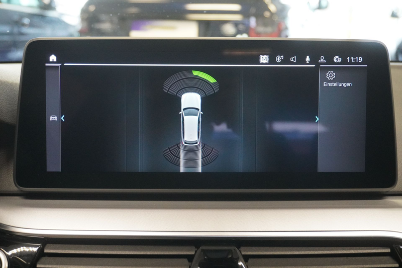 BMW 530 e Touring Aut. LED/Nav. Prof. — photo 15