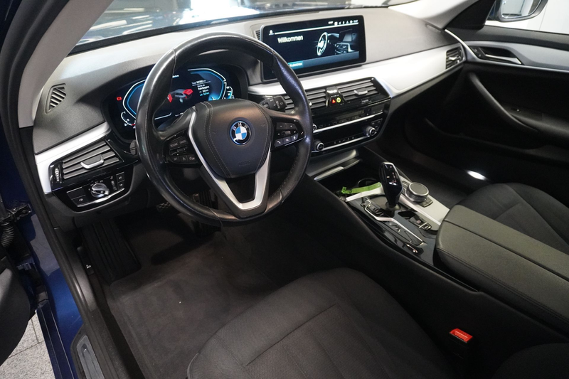 BMW 530 e Touring Aut. LED/Nav. Prof. — photo 7