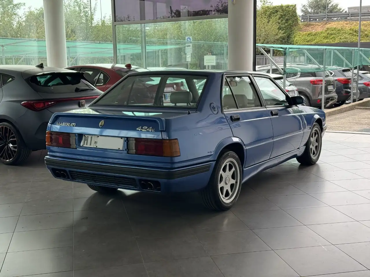 Maserati 424 2.0 240cv Biturbo 4.24 V Catalizzata, foto 6