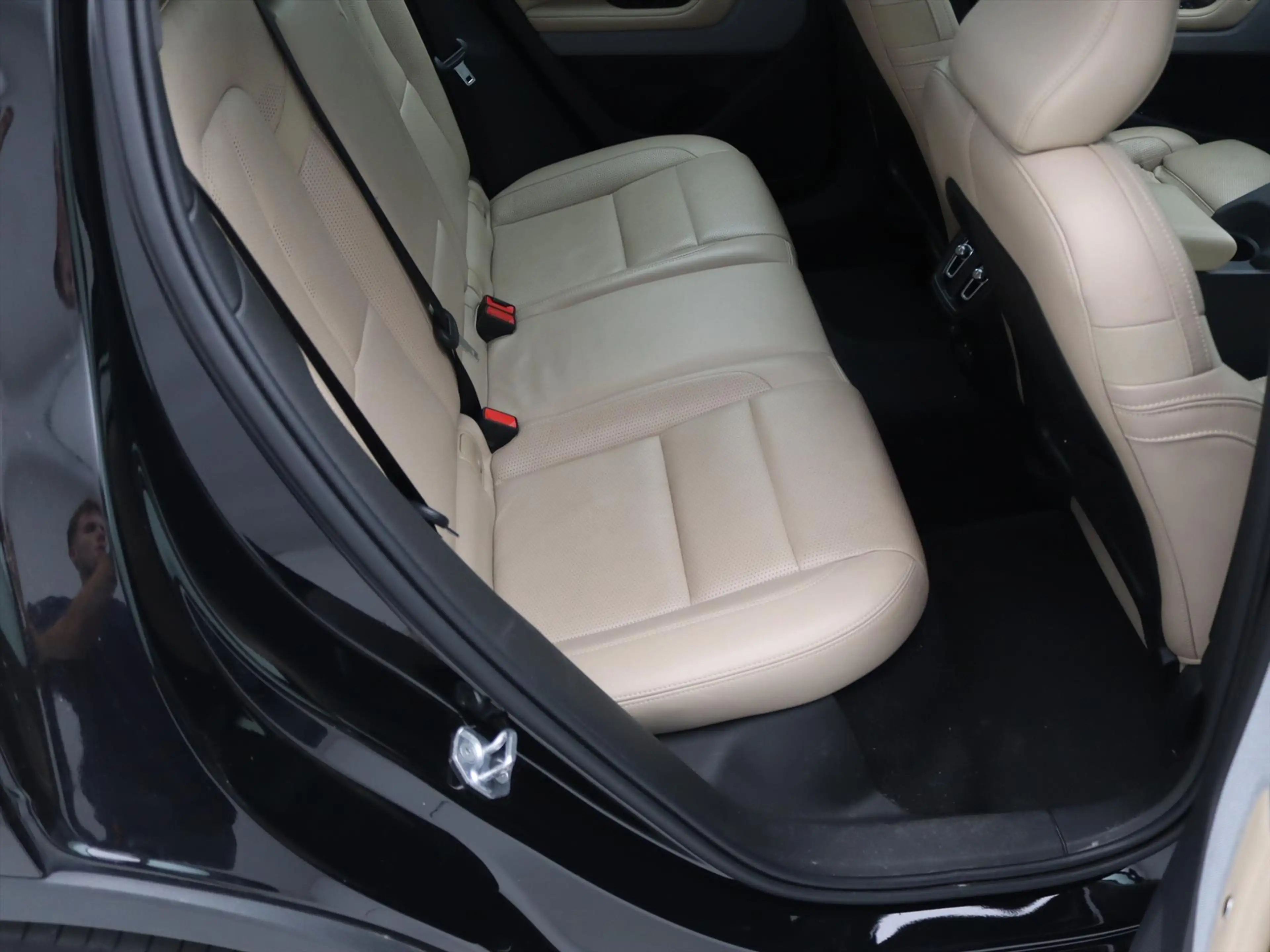 Polestar 2 Long Range Single Motor 231pk 91% SoH [ NAPPA LEDE — photo 14