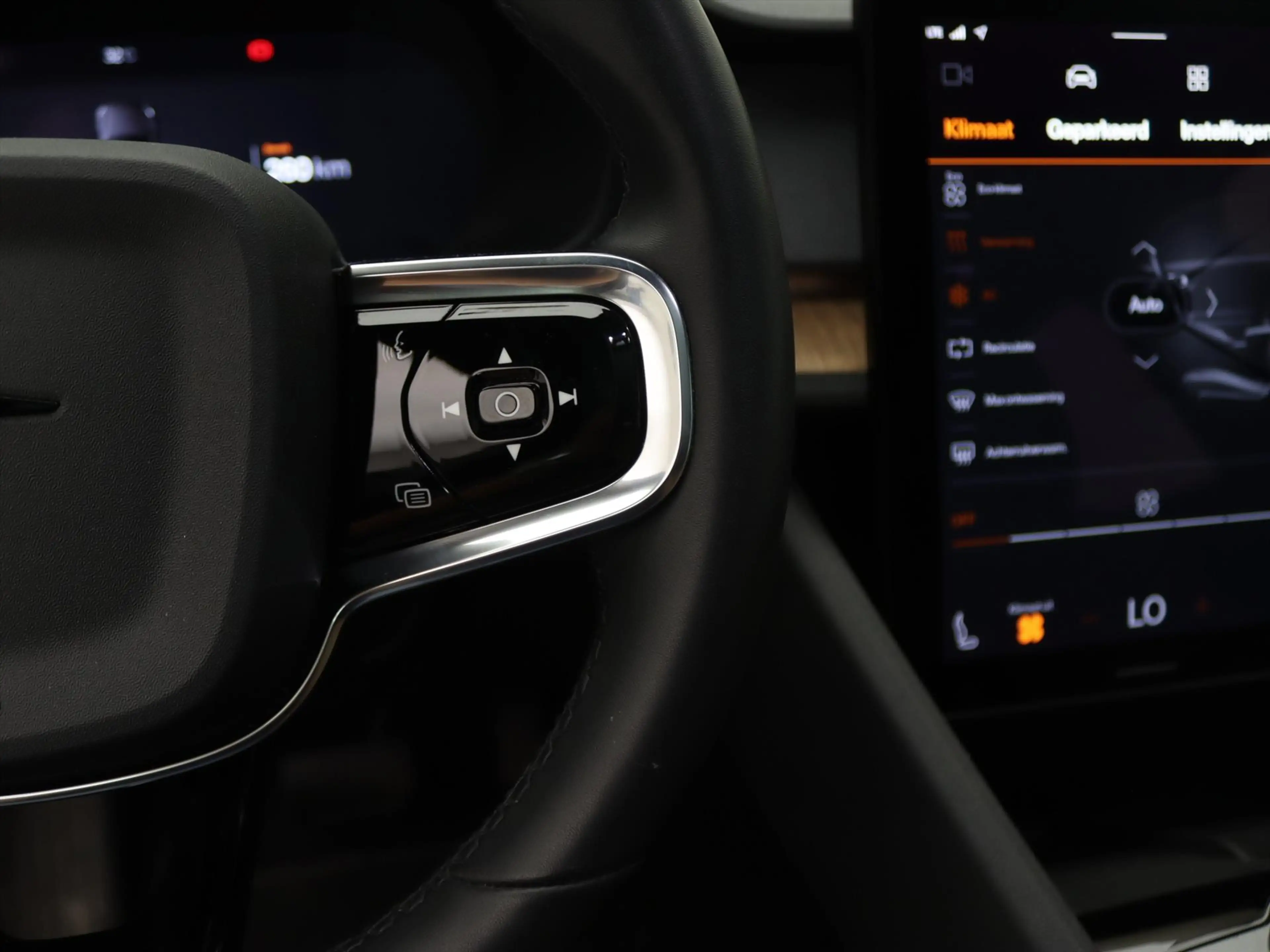 Polestar 2 Long Range Single Motor 231pk 91% SoH [ NAPPA LEDE — photo 21