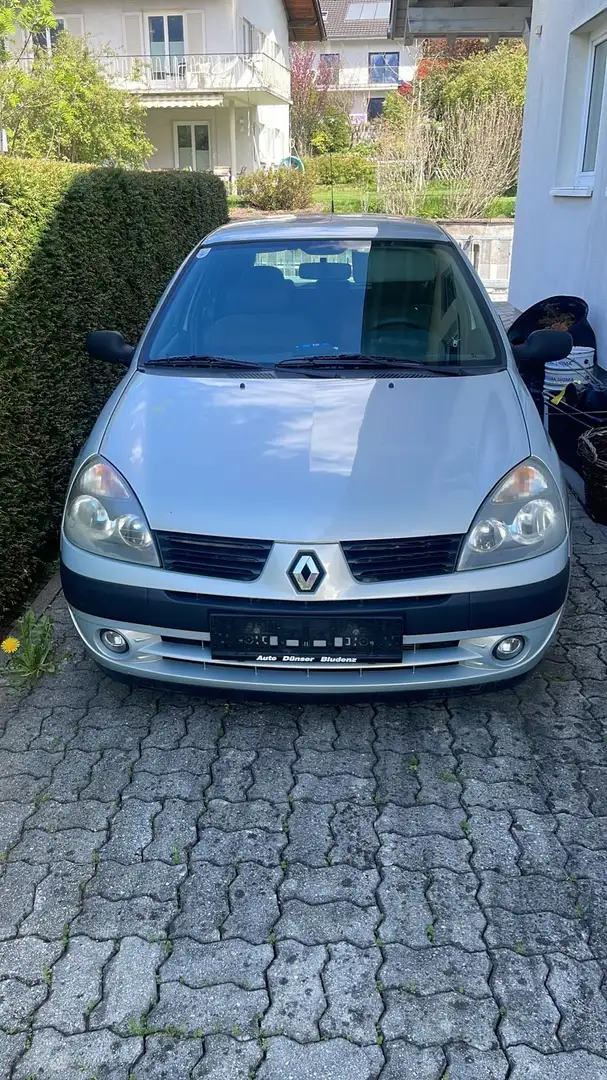 Renault Clio Authentique 1,2 16V - 1