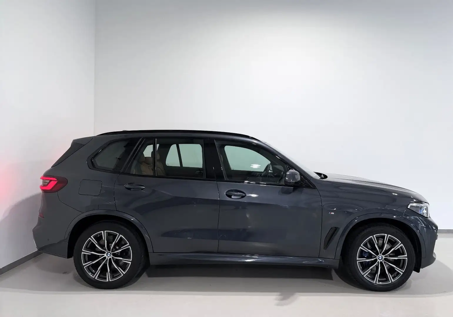 BMW X5 xDrive45e Aut/M-Sport/Panorama/HEAD-UP/Laser/H&K Grau - 2