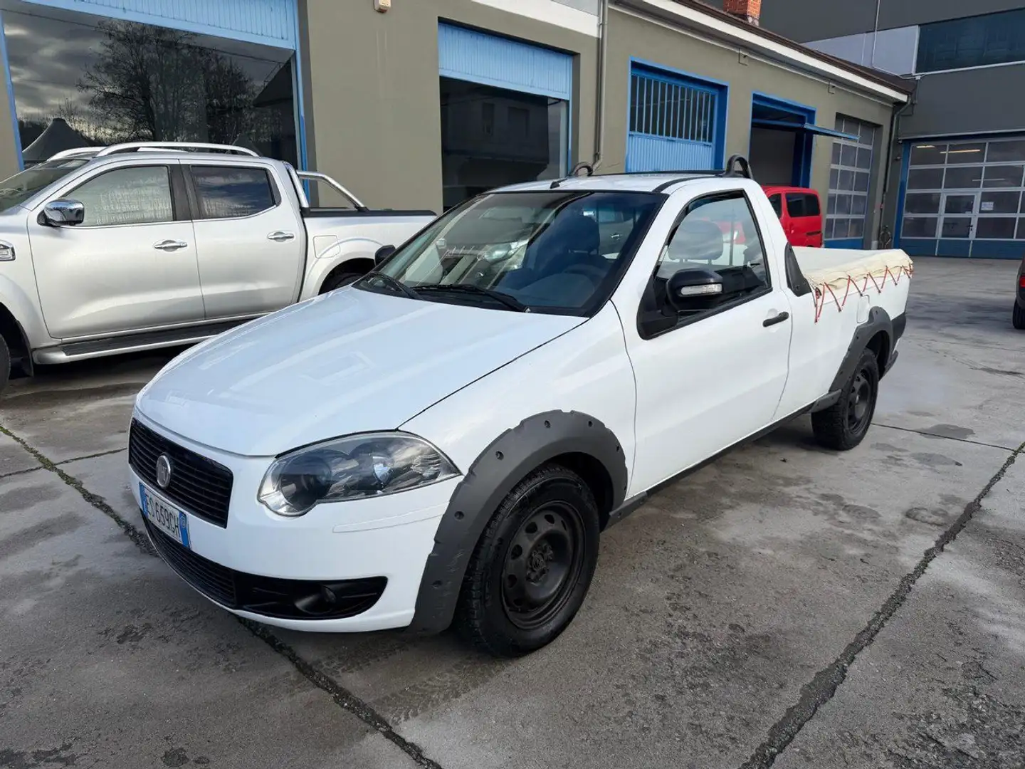 Fiat Strada 1.3 Mtj TREKKING - 1