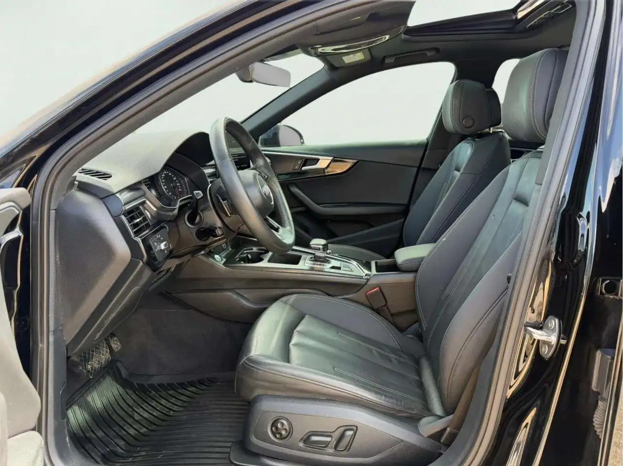 Audi A4 снимка Audi A4