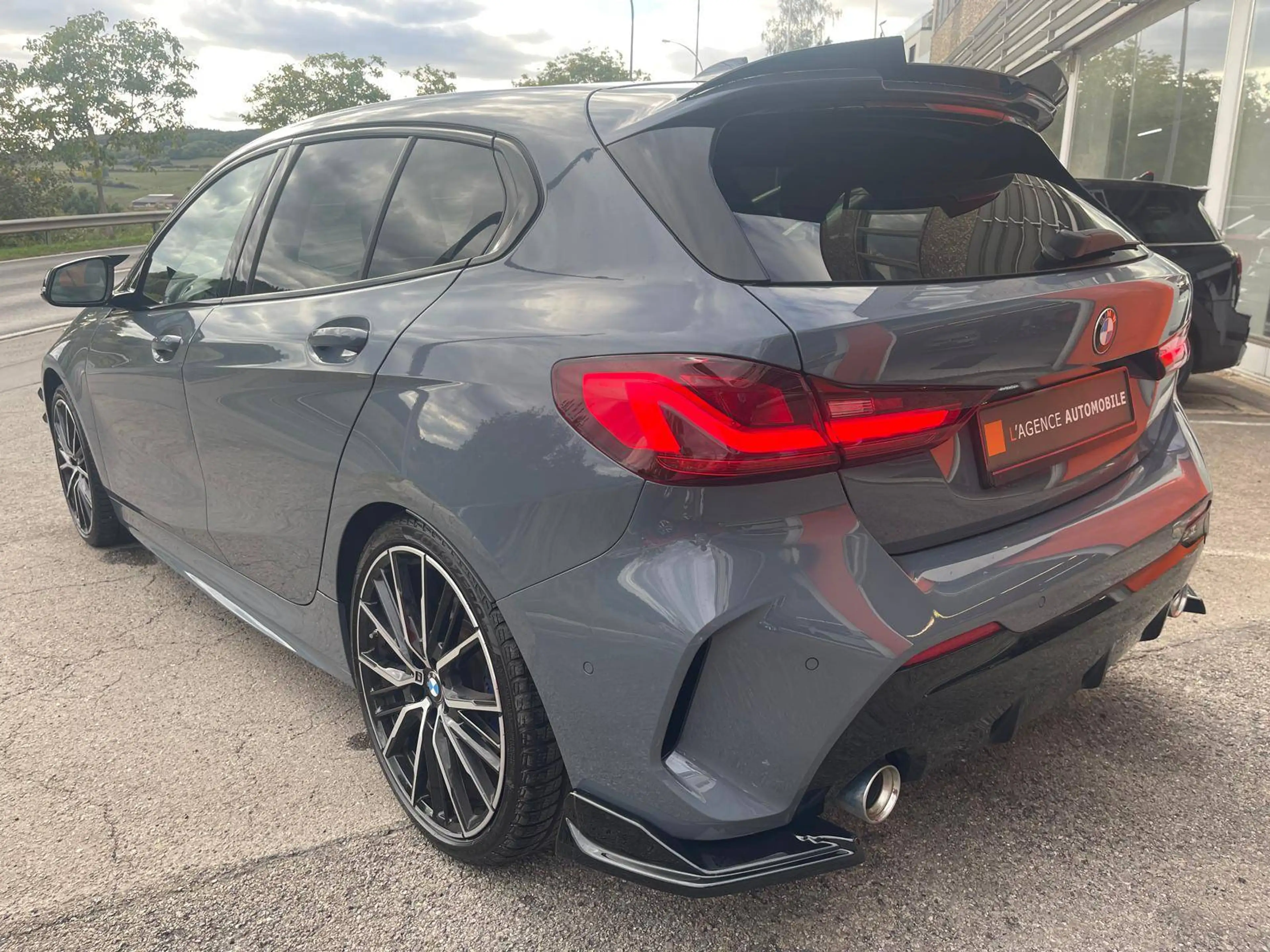 BMW 120 120d xDrive M -JUSQU'A 36MOIS DE GARANTIE — photo 7