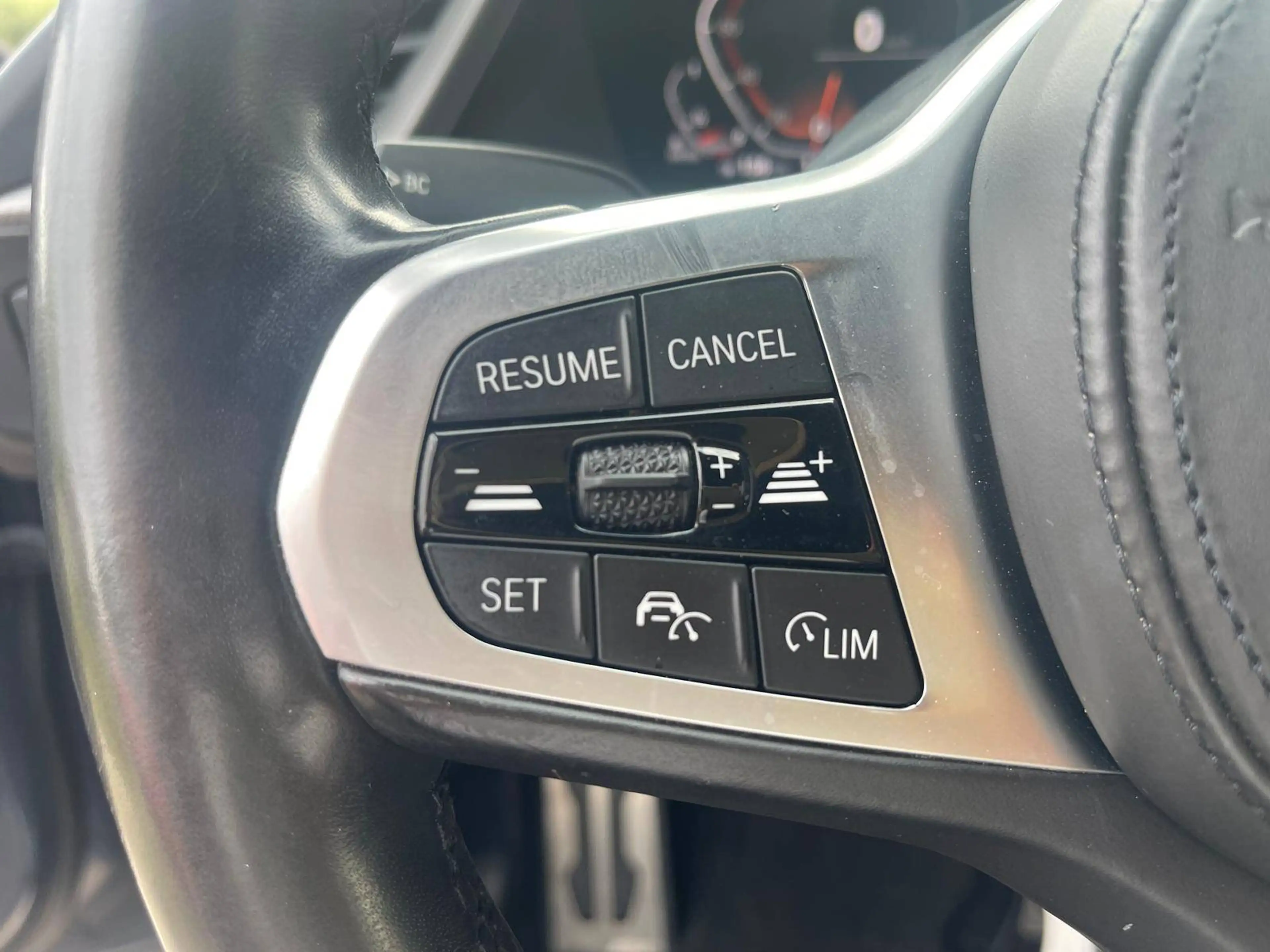 BMW 120 120d xDrive M -JUSQU'A 36MOIS DE GARANTIE — photo 11