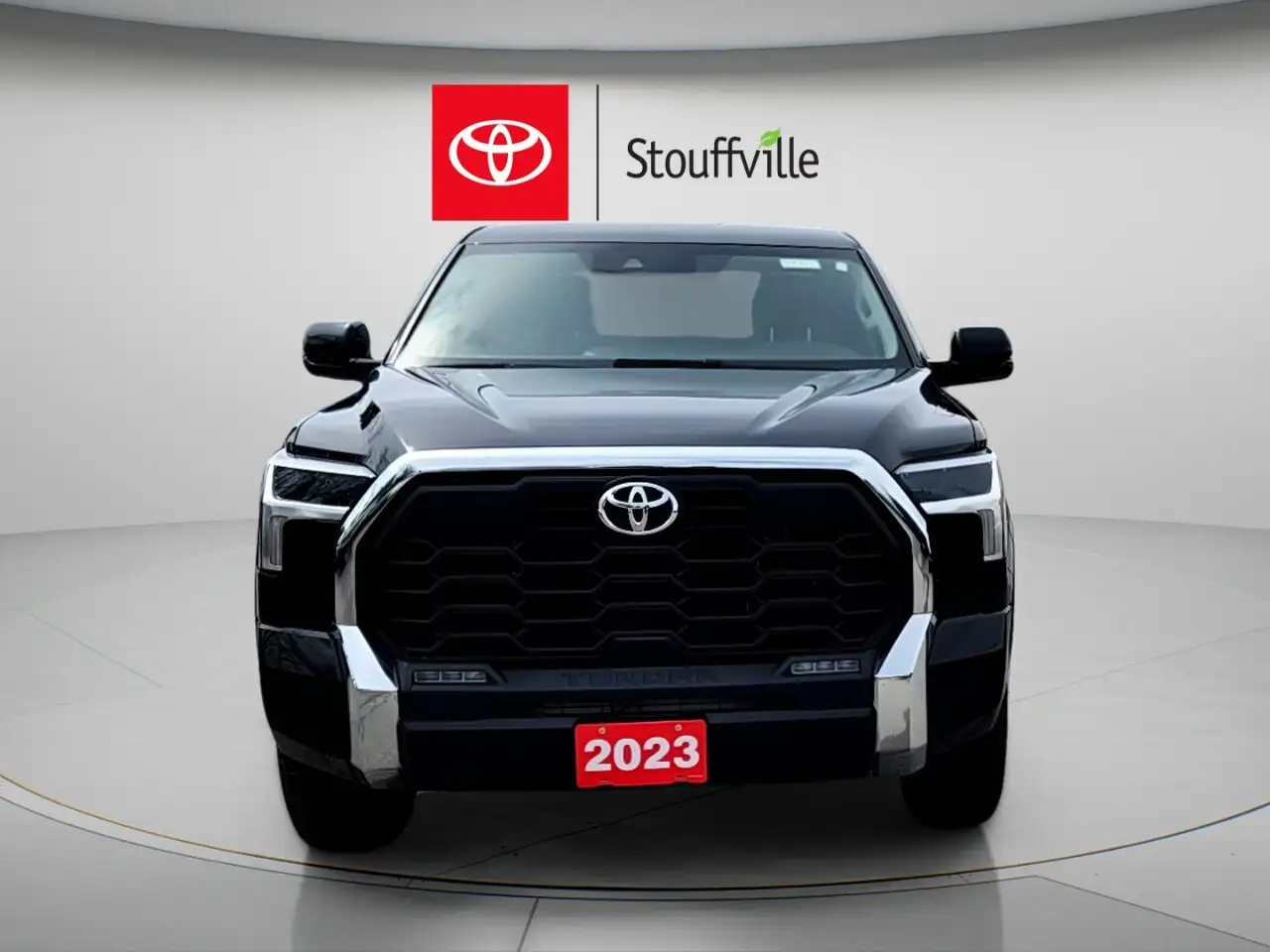 Toyota Tundra снимка Toyota Tundra